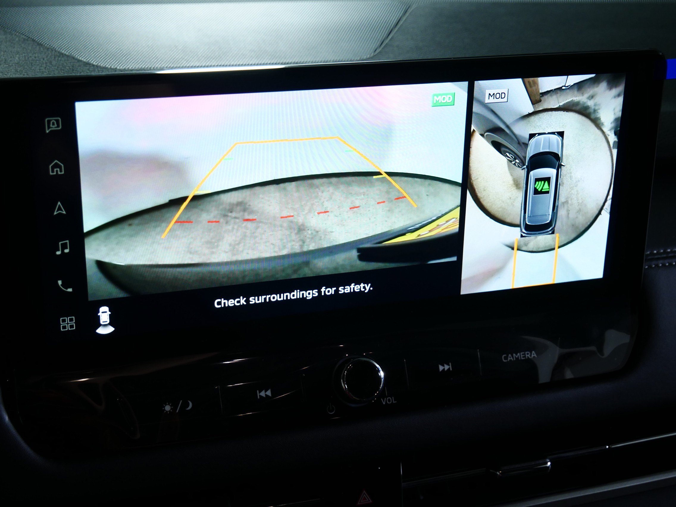 New 2026 Mitsubishi Outlander SE AWD/4WD image 9