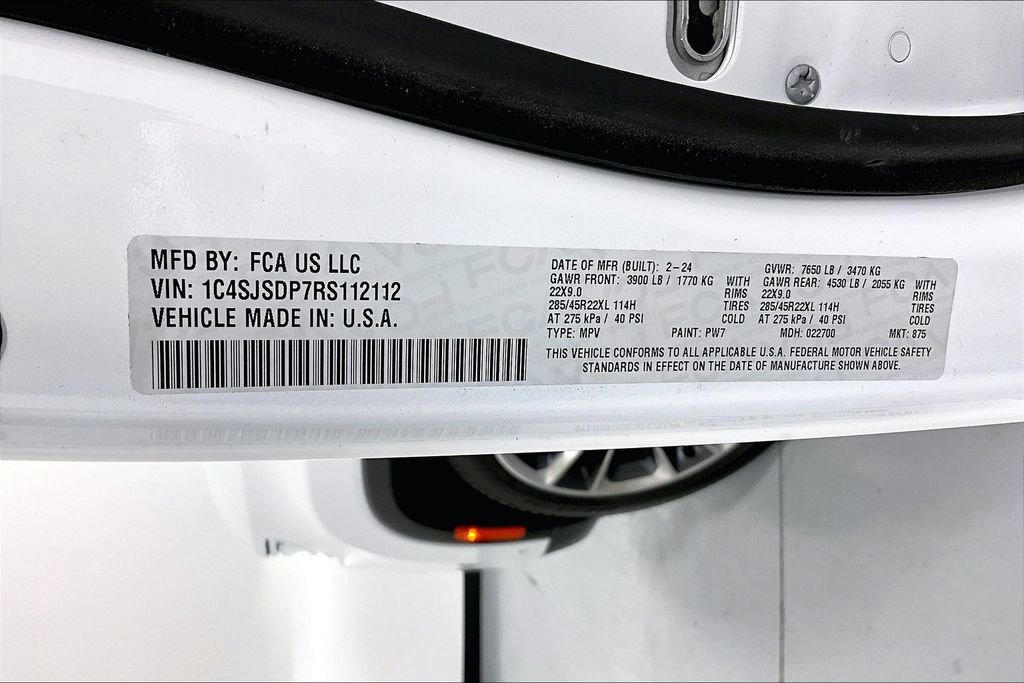 Used 2024 Jeep Wagoneer L Series III w/ Premium Group I image 43