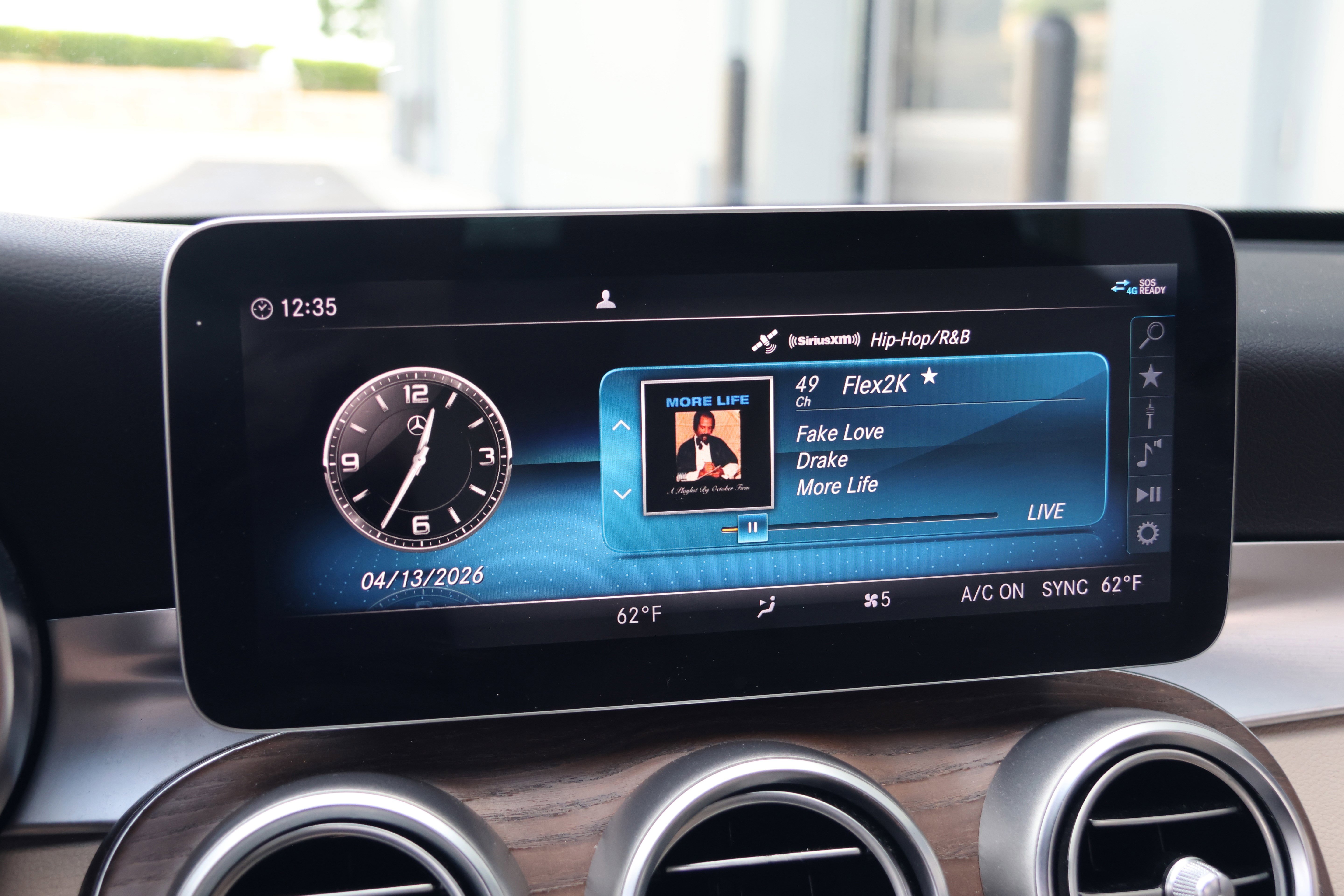 Used 2019 Mercedes-Benz C 300 Sedan image 21