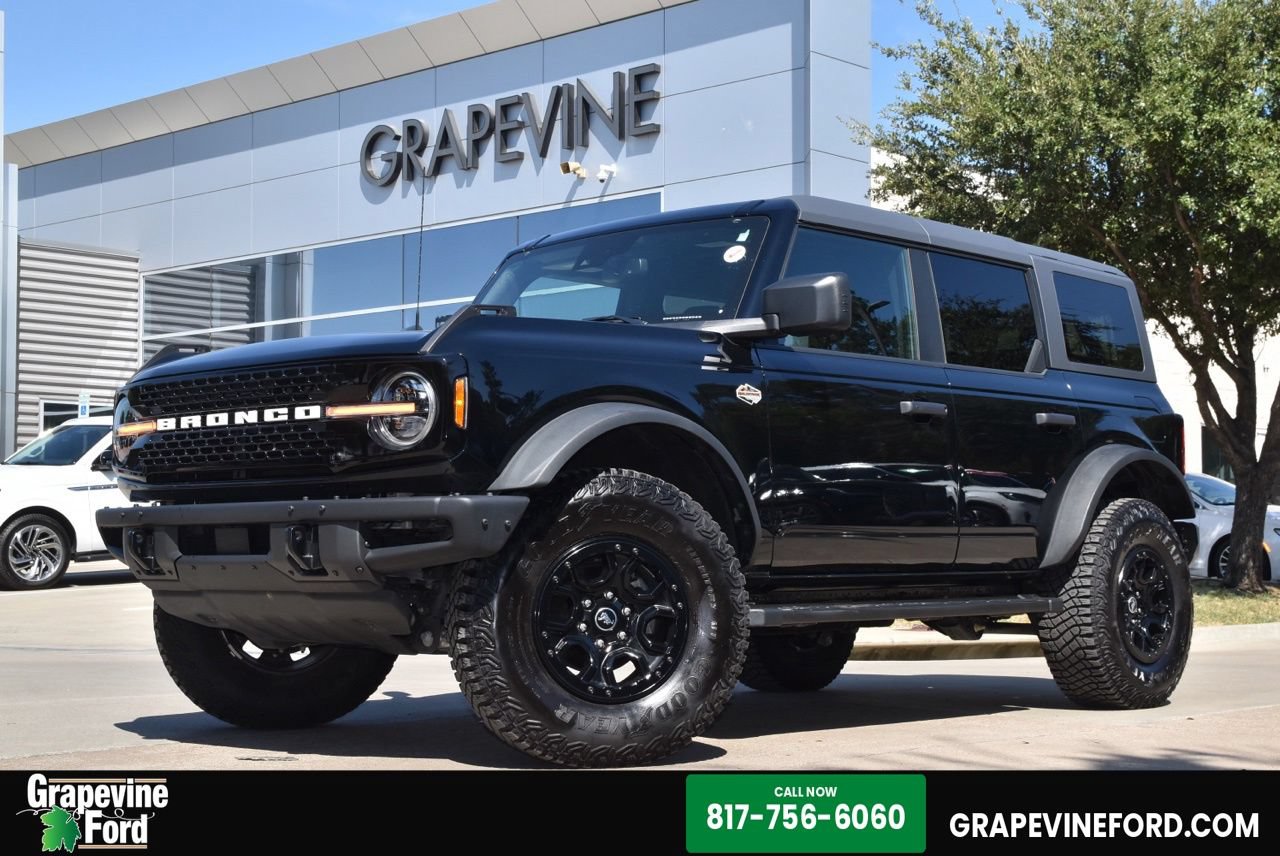 Certified 2024 Ford Bronco Wildtrak AWD/4WD image 1