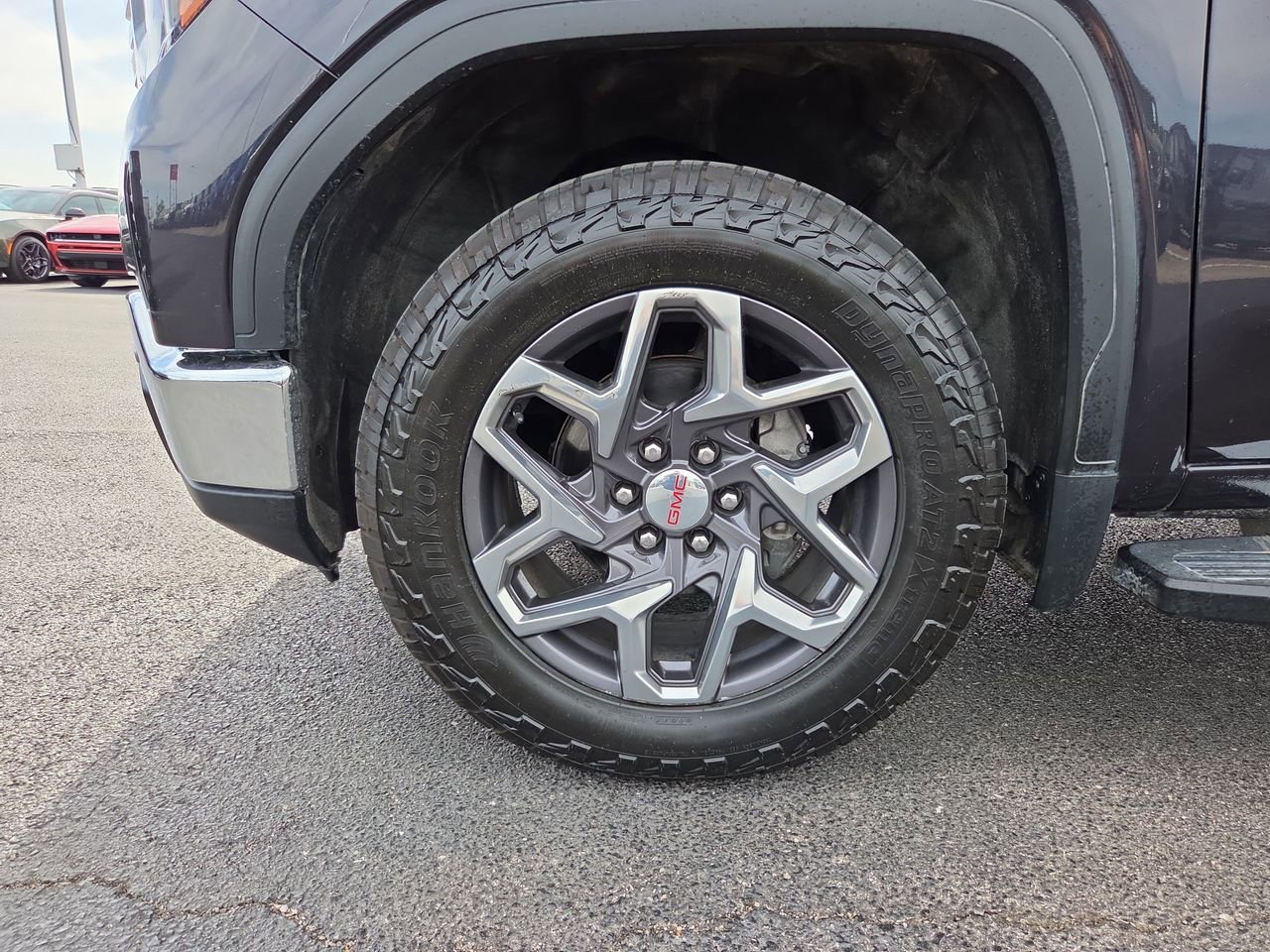 Used 2022 GMC Sierra 1500 SLT w/ SLT Premium Plus Package AWD/4WD image 10