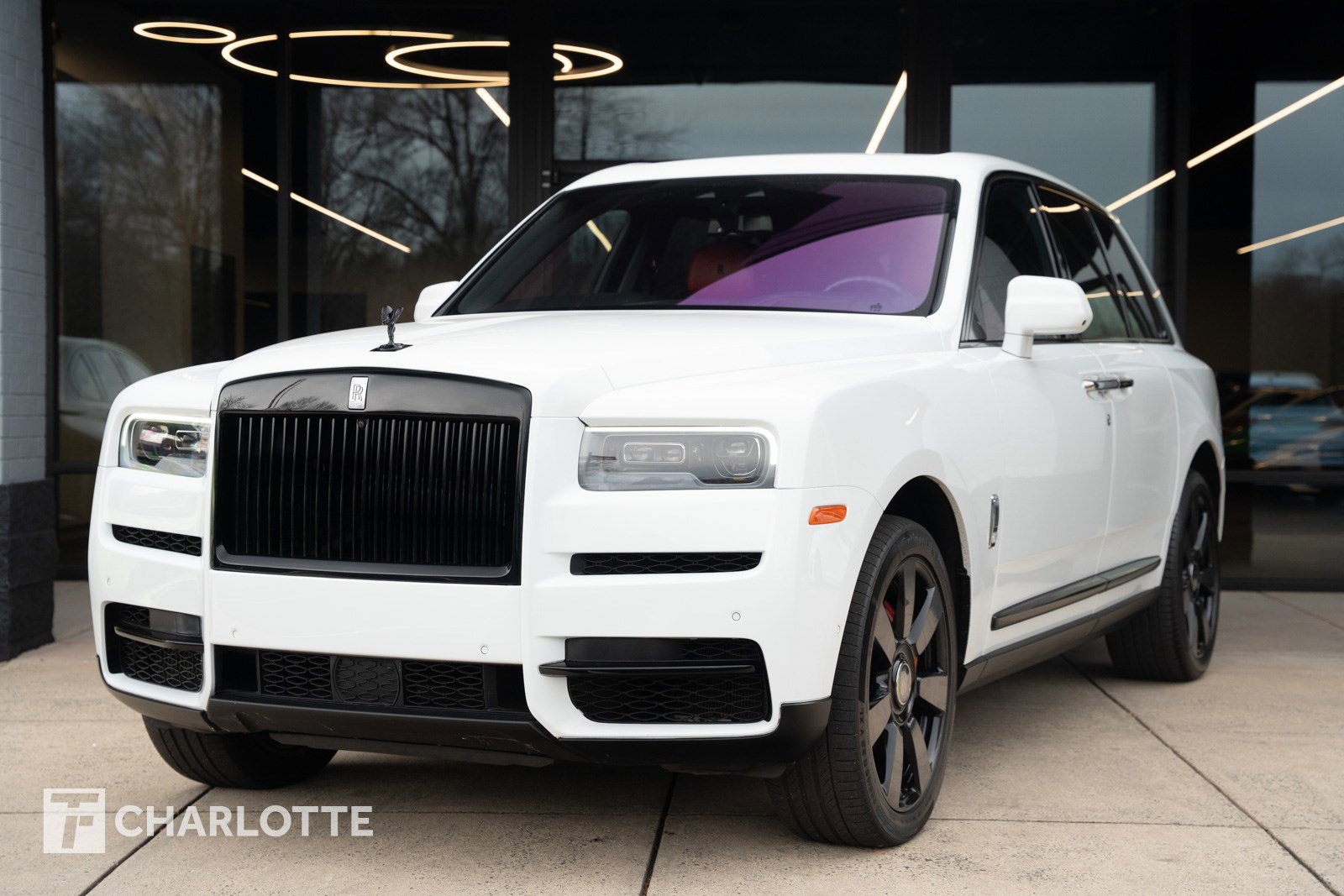 Used 2022 Rolls-Royce Cullinan image 7