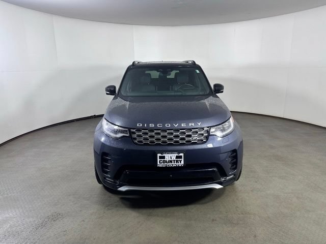 Used 2024 Land Rover Discovery Metropolitan Edition AWD/4WD image 8