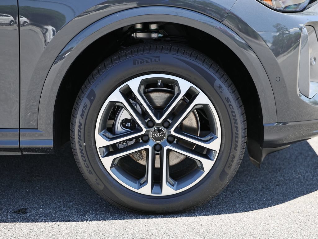 New 2026 Audi Q5 Premium AWD/4WD image 5