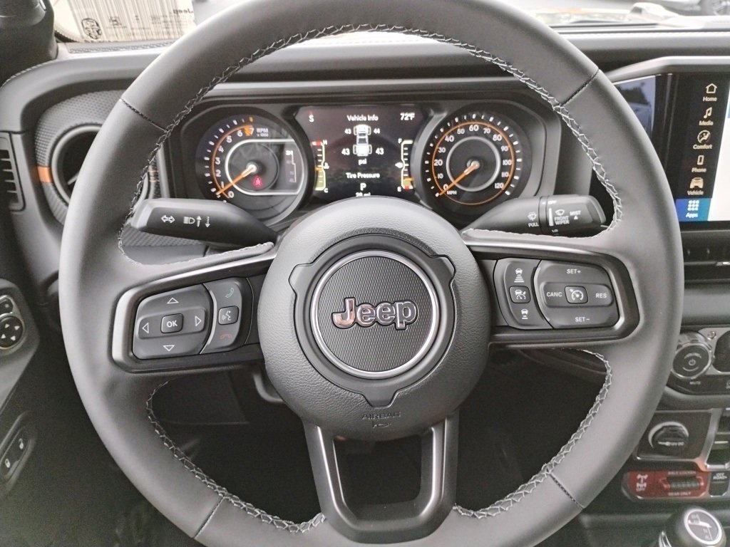 New 2025 Jeep Gladiator Mojave image 37