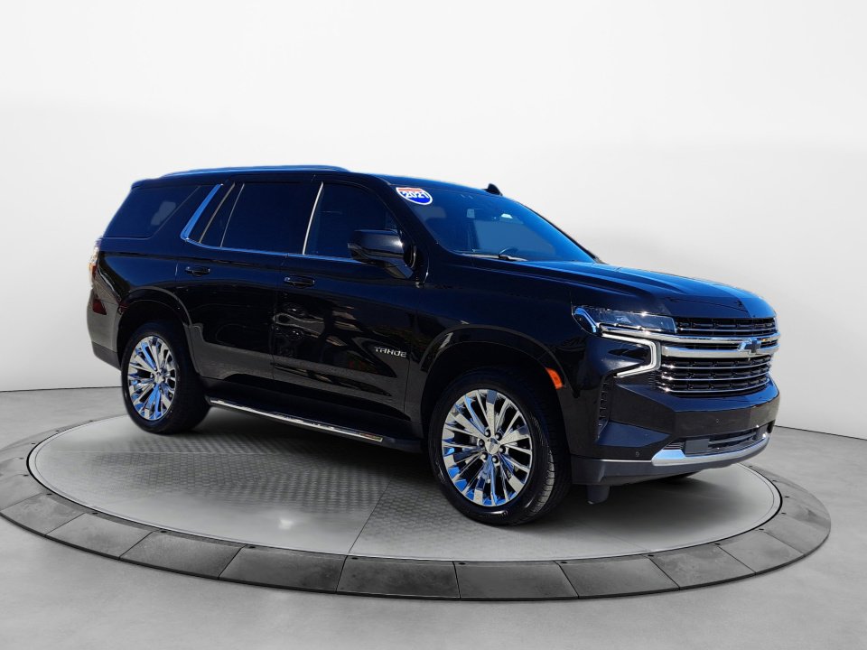 Used 2021 Chevrolet Tahoe LT w/ LT Signature Package