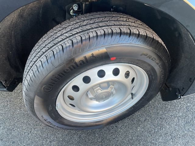 New 2026 Ford Maverick XL image 17