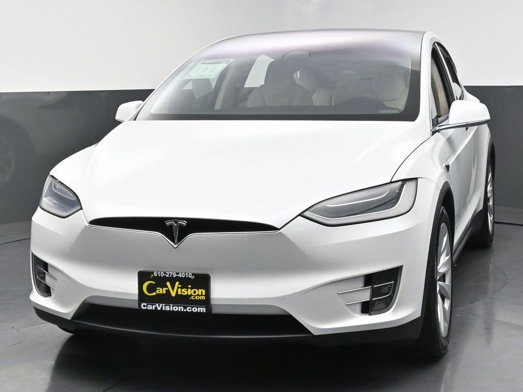 Used 2019 Tesla Model X 100D image 6