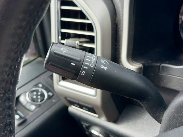 Used 2017 Ford F250 Lariat w/ Tow Technology Bundle AWD/4WD image 23