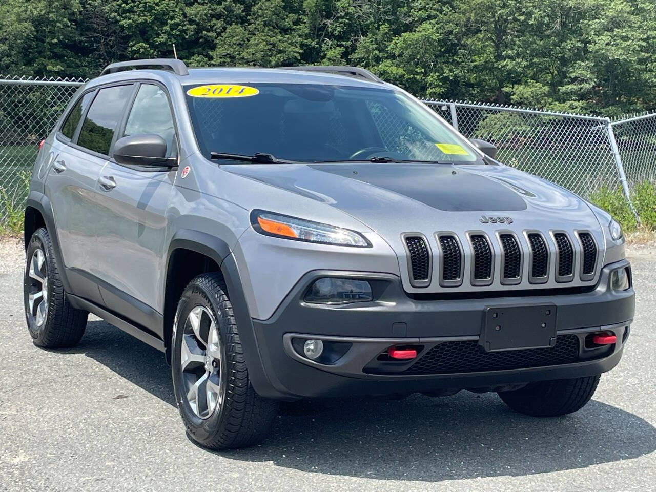Used 2014 Jeep Cherokee Trailhawk w/ Leather Interior Group image 1