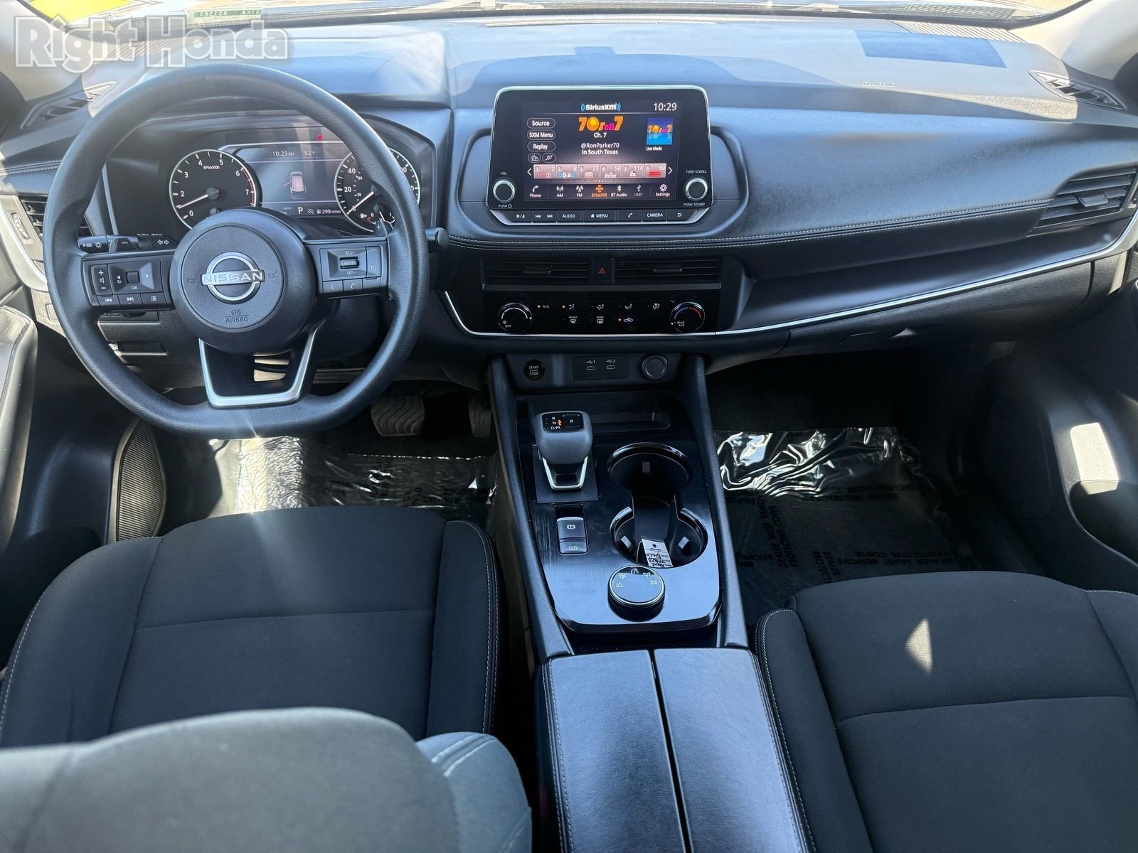 Used 2024 Nissan Rogue S image 28