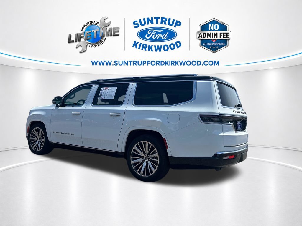 Used 2024 Jeep Grand Wagoneer L Series III AWD/4WD image 3