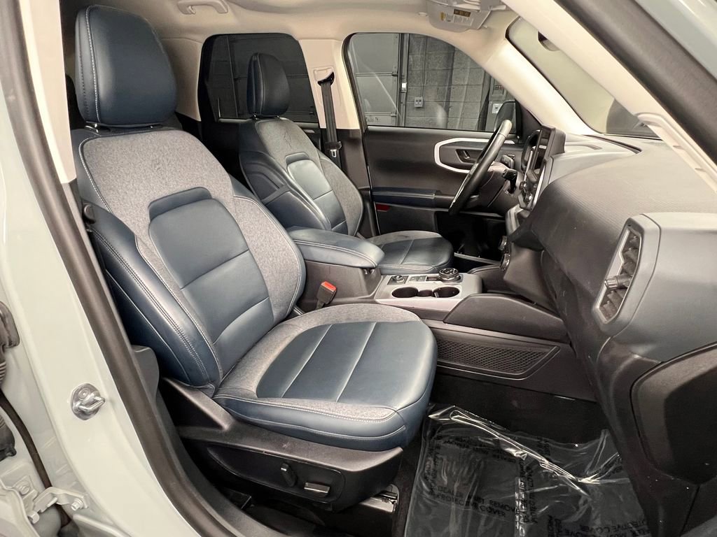Used 2023 Ford Bronco Sport Outer Banks w/ Tech Package image 7