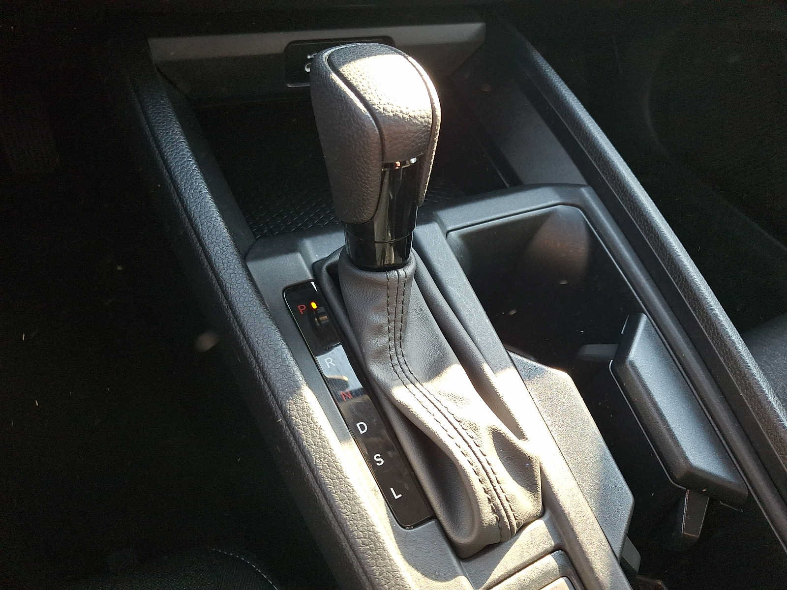 Certified 2024 Honda Accord EX image 15