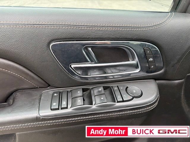 Used 2012 Cadillac Escalade Platinum AWD/4WD image 25
