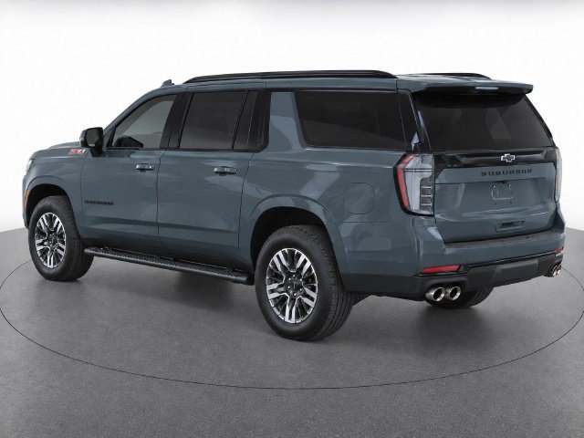 Used 2025 Chevrolet Suburban Z71 w/ Comfort Package AWD/4WD image 5