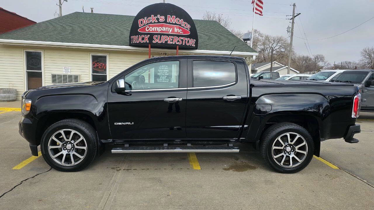 Used 2018 GMC Canyon Denali image 3