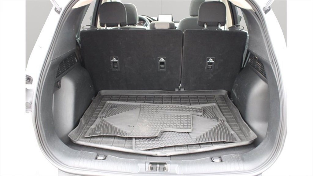 Used 2020 Ford Escape SE image 21