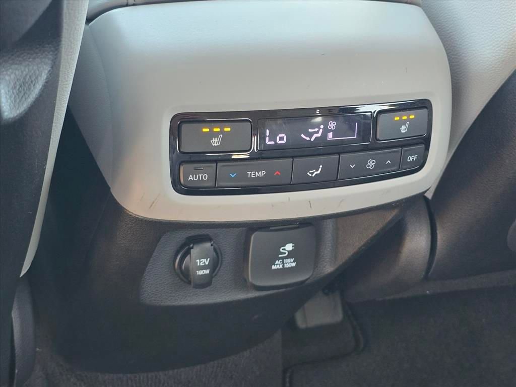 Used 2022 Hyundai Palisade SEL w/ Premium Package FWD image 14