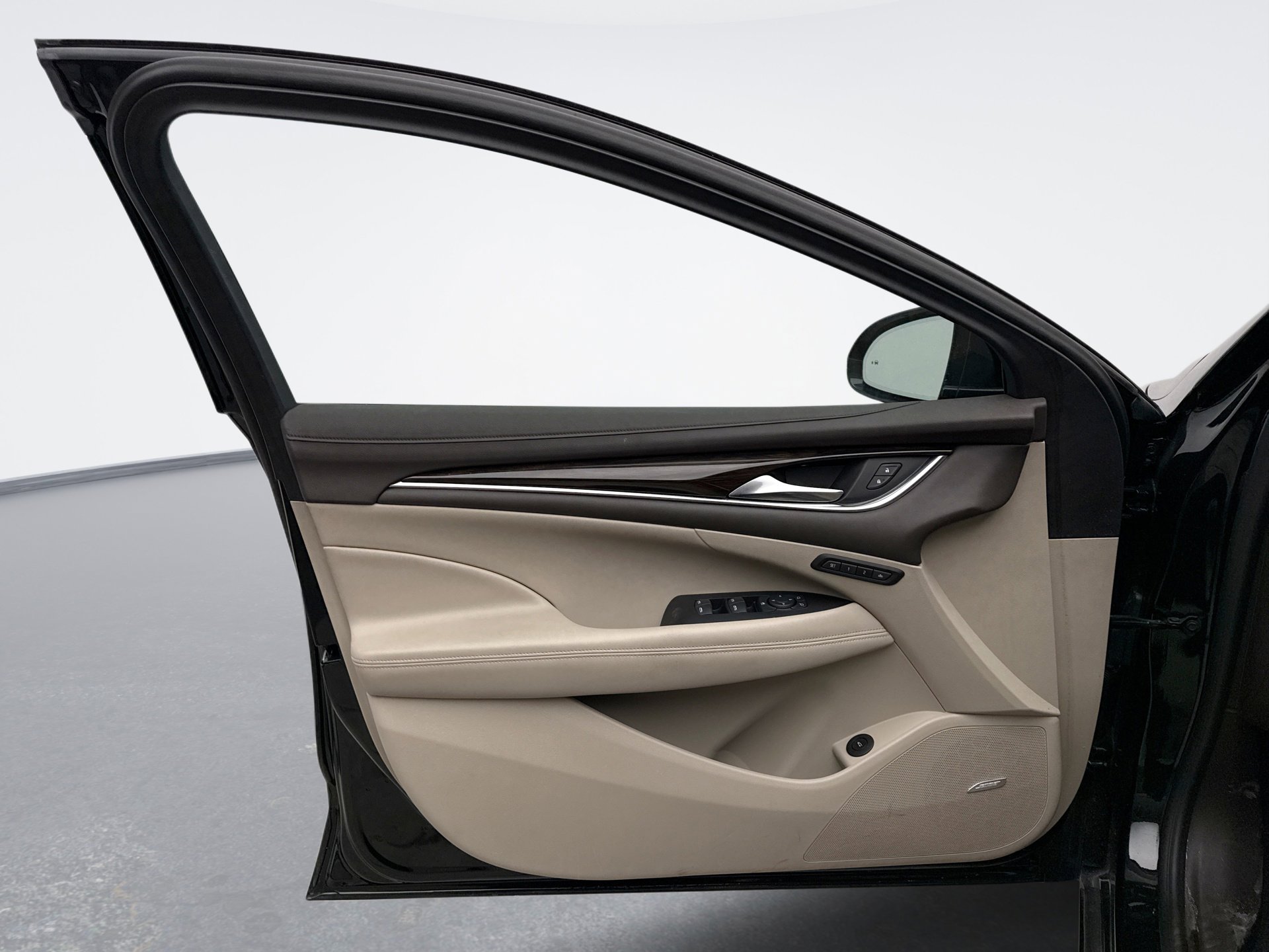 Used 2017 Buick LaCrosse Essence w/ Sights and Sounds Package image 9