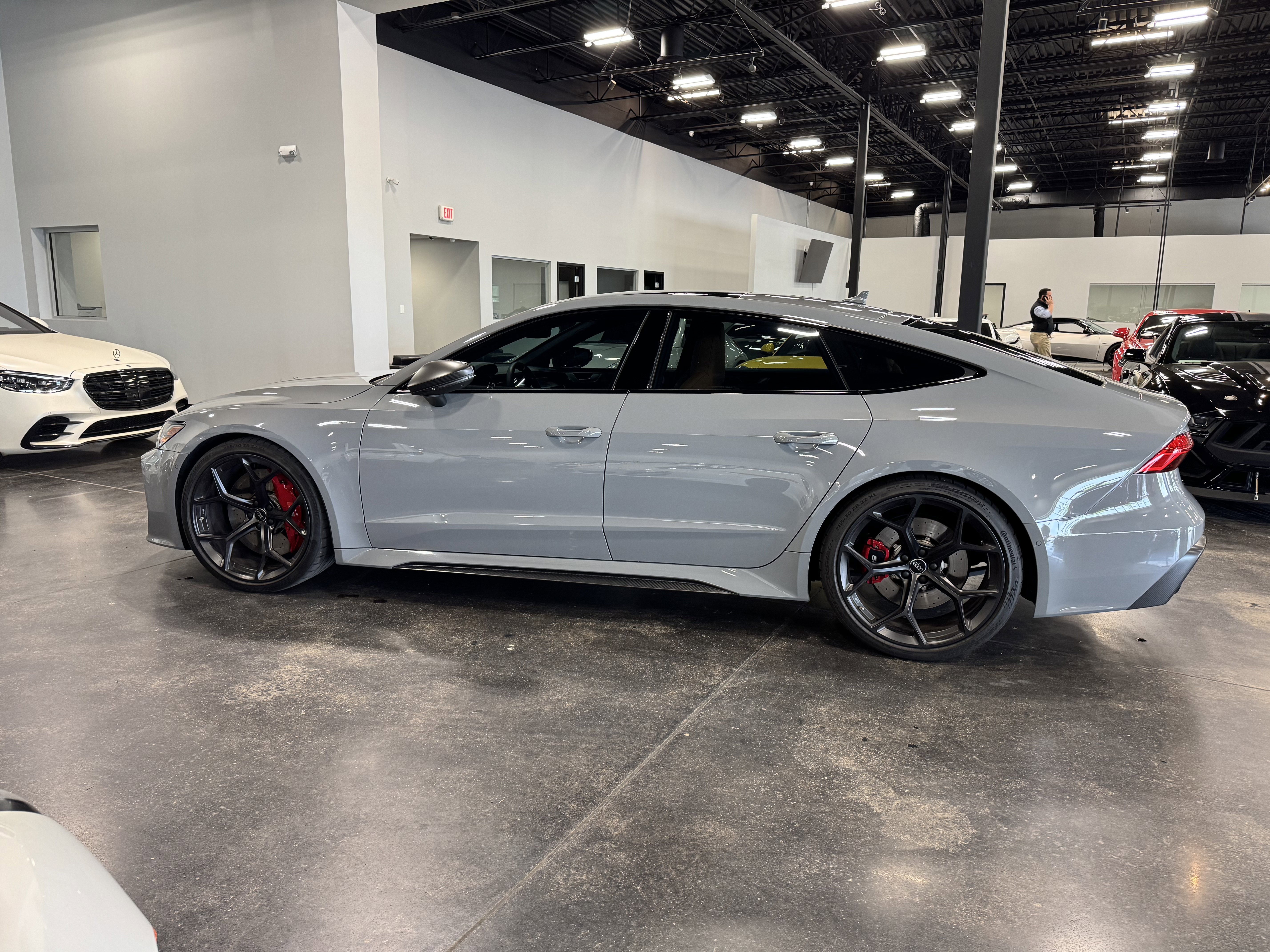 Used 2024 Audi RS 7 Performance AWD/4WD image 6