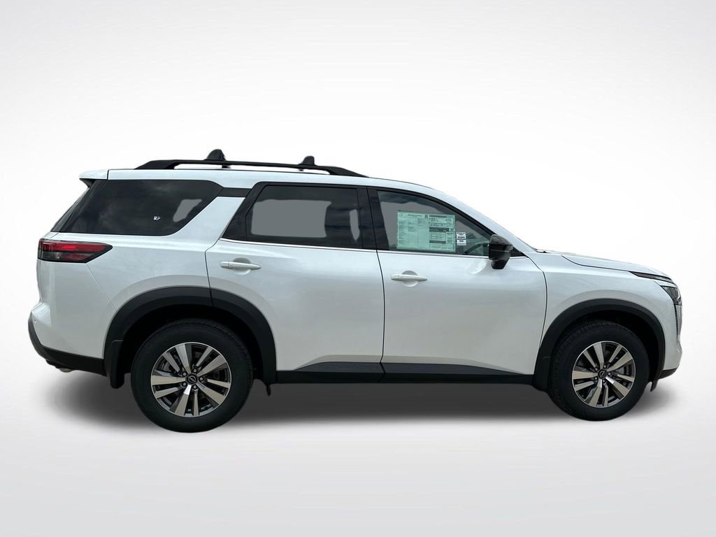 New 2026 Nissan Pathfinder SL AWD/4WD image 6