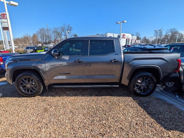 Used 2023 Toyota Tundra SR5 w/ SR5 Convenience Package image 6