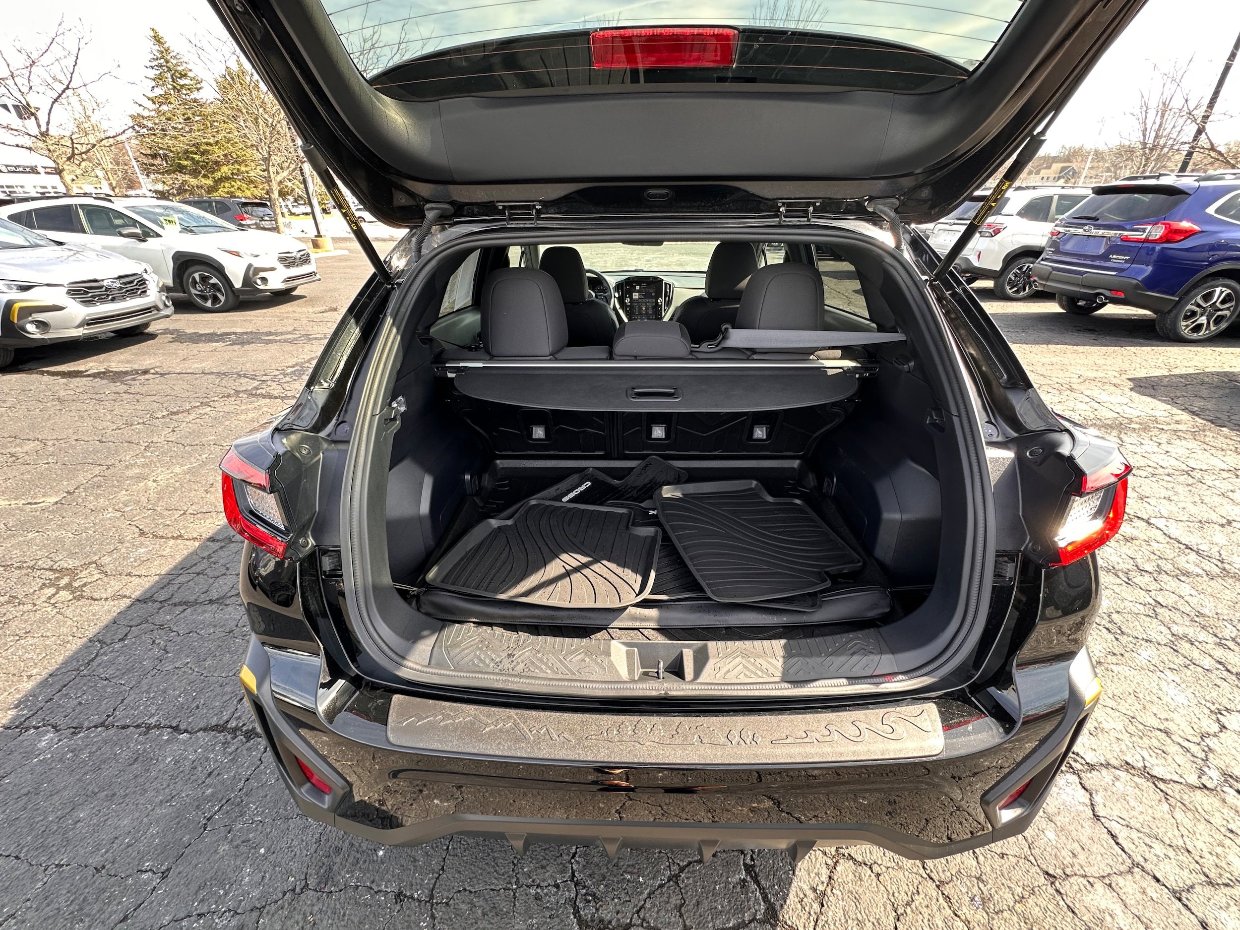 Certified 2025 Subaru Crosstrek 2.5i Sport w/ Crosstrek Mirror Package image 9