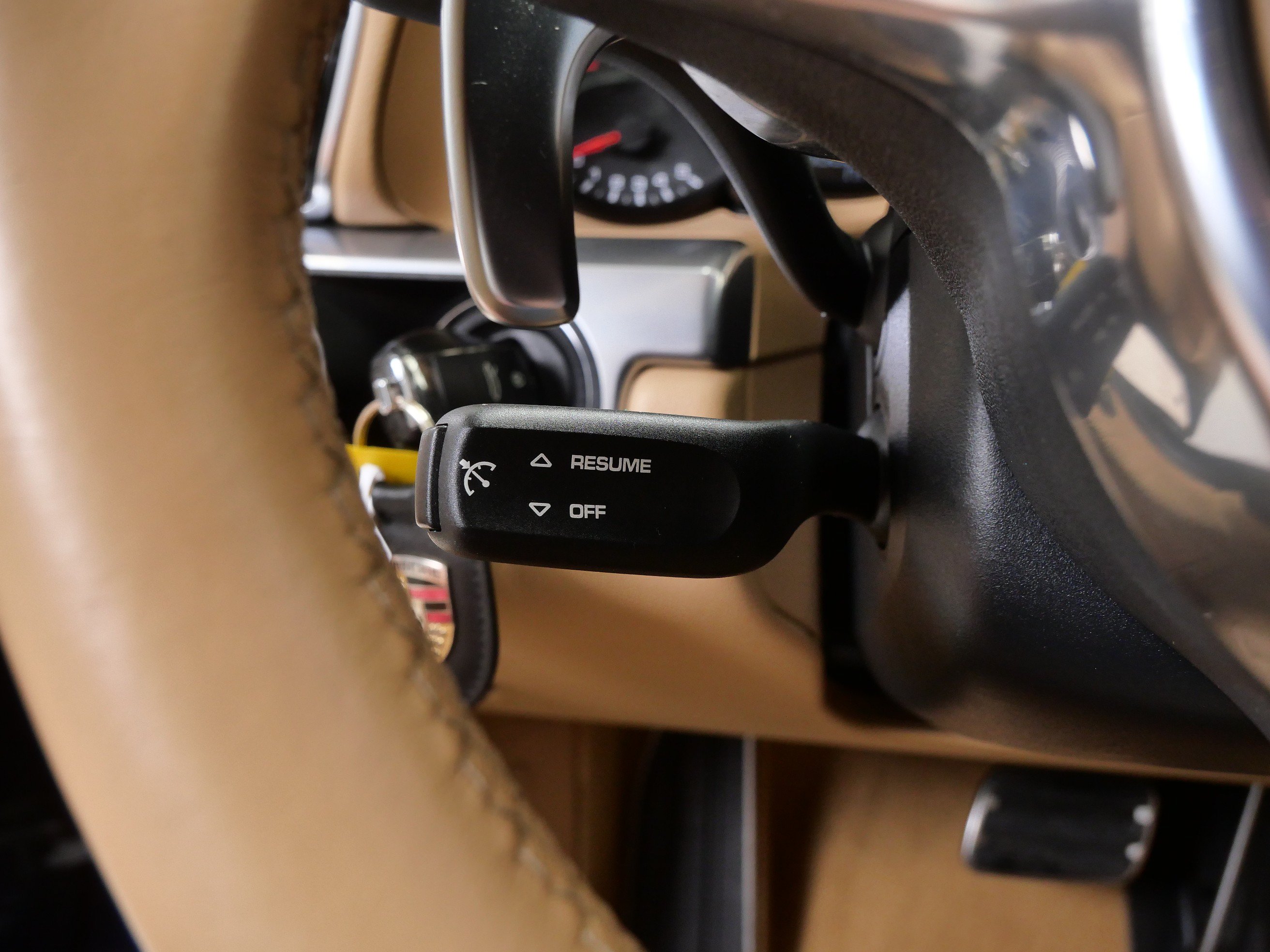 Used 2013 Porsche 911 Carrera RWD image 25