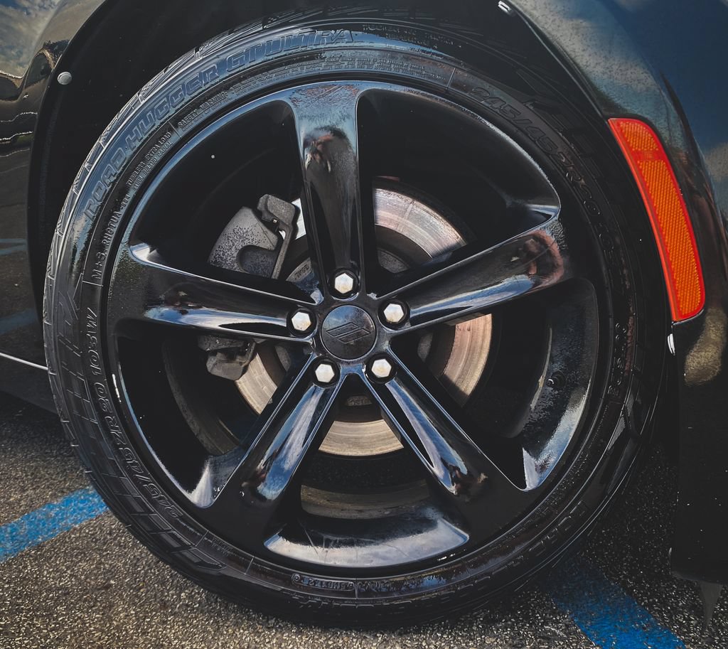 Used 2018 Dodge Charger R/T RWD image 25