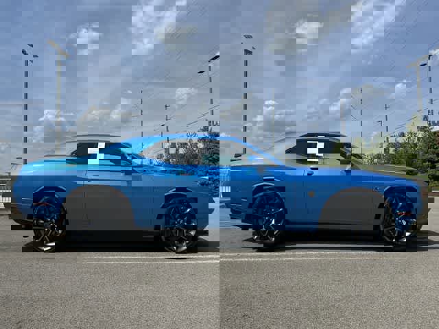 Used 2023 Dodge Challenger R/T Scat Pack w/ Plus Package RWD image 3