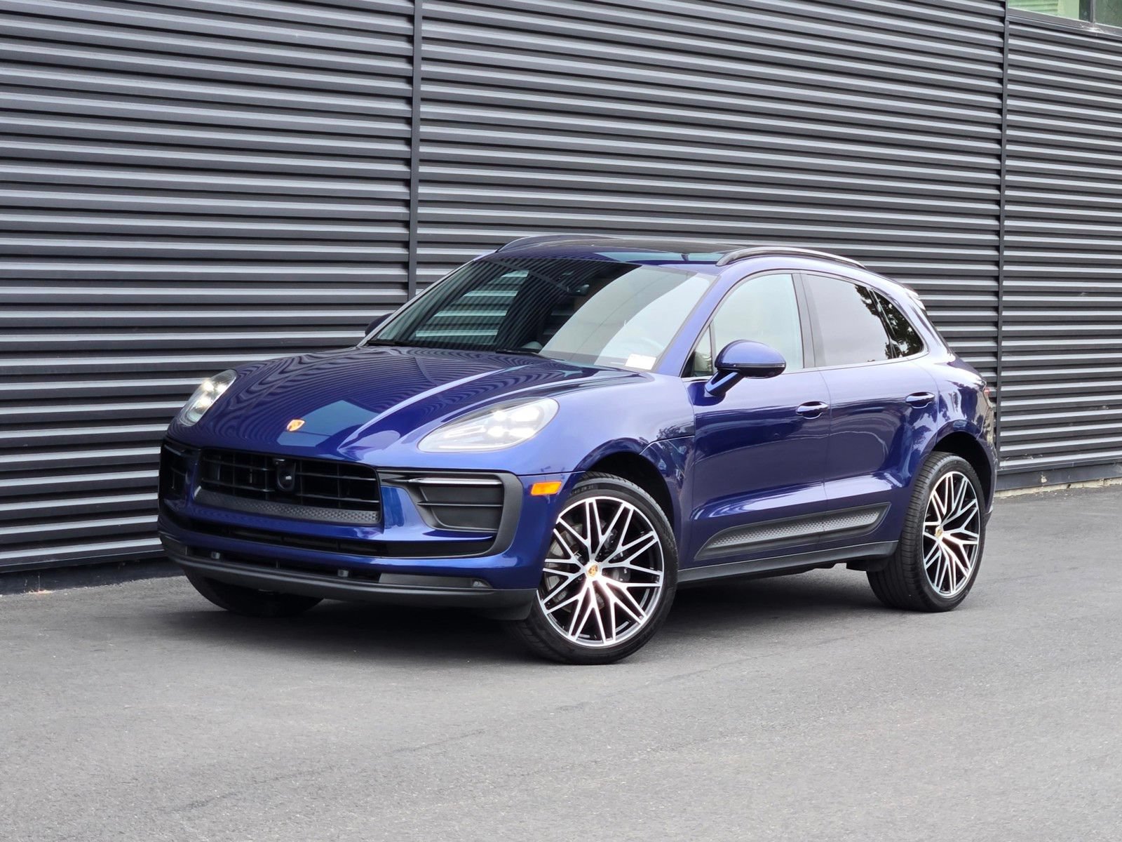 Used 2024 Porsche Macan