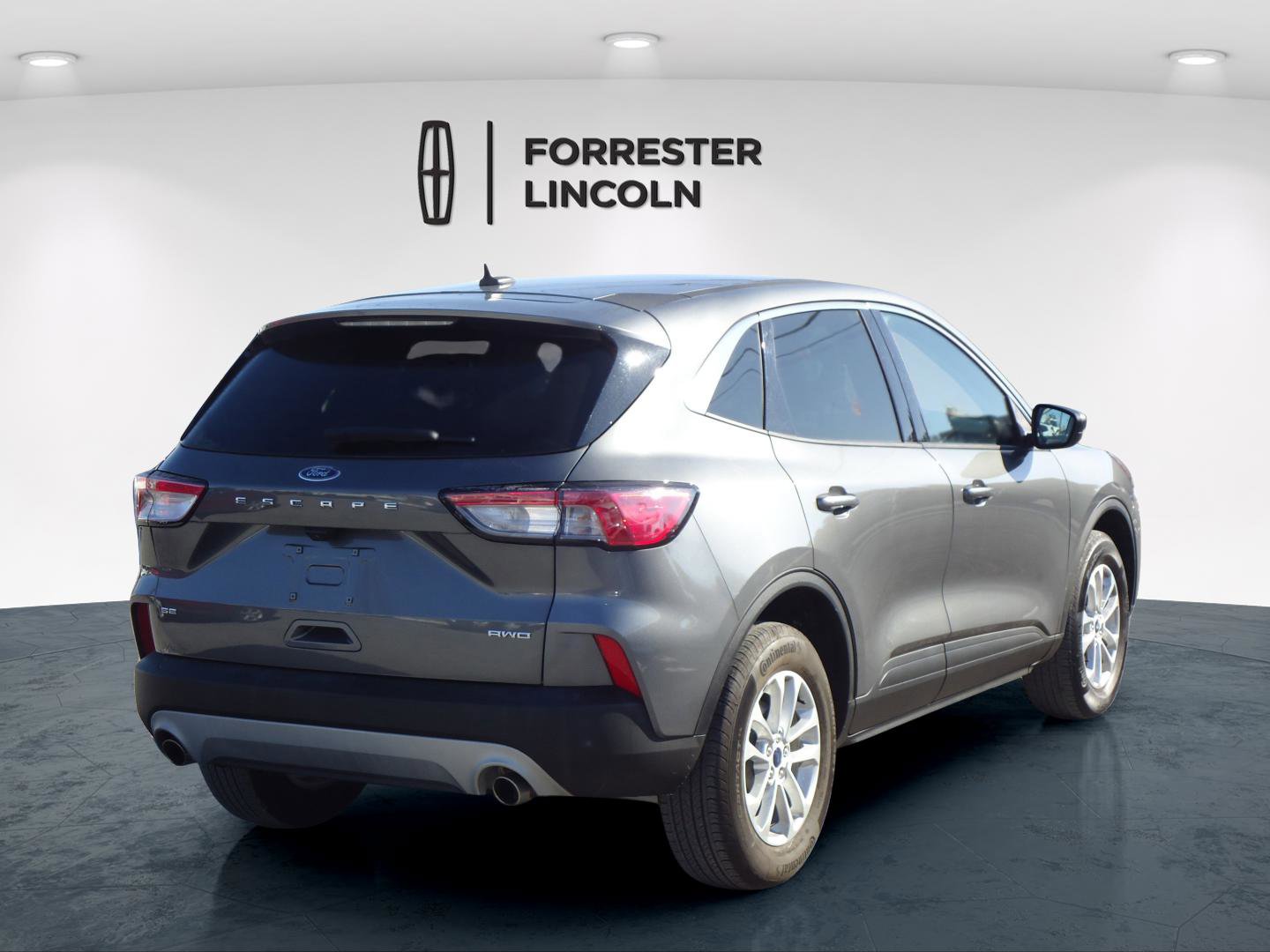 Used 2022 Ford Escape SE w/ Convenience Package image 3