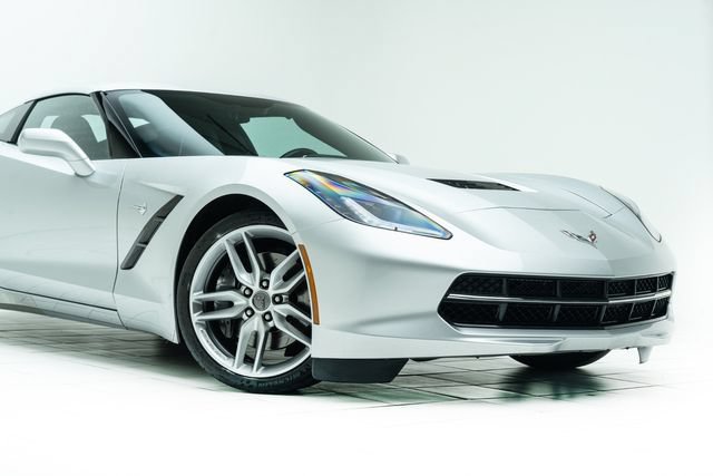 Used 2014 Chevrolet Corvette Stingray Coupe w/ 2LT Preferred Equipment Group RWD image 4