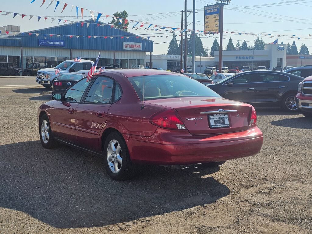 Used 2000 Ford Taurus SES FWD image 5