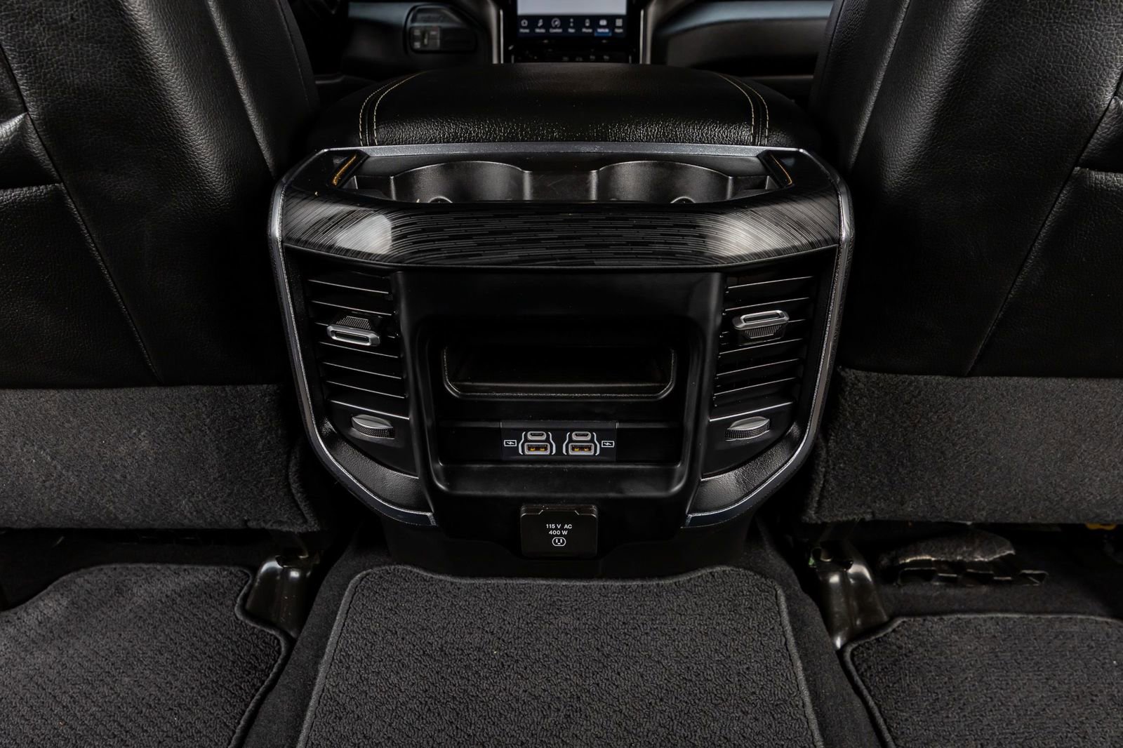 Used 2024 RAM 3500 Laramie w/ Night Edition image 33