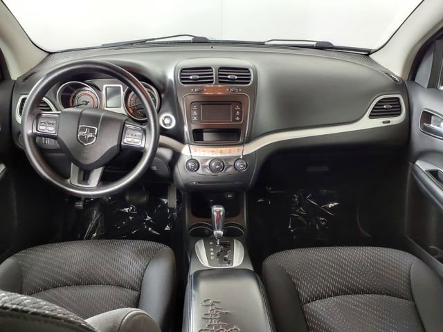 Used 2017 Dodge Journey SE image 12