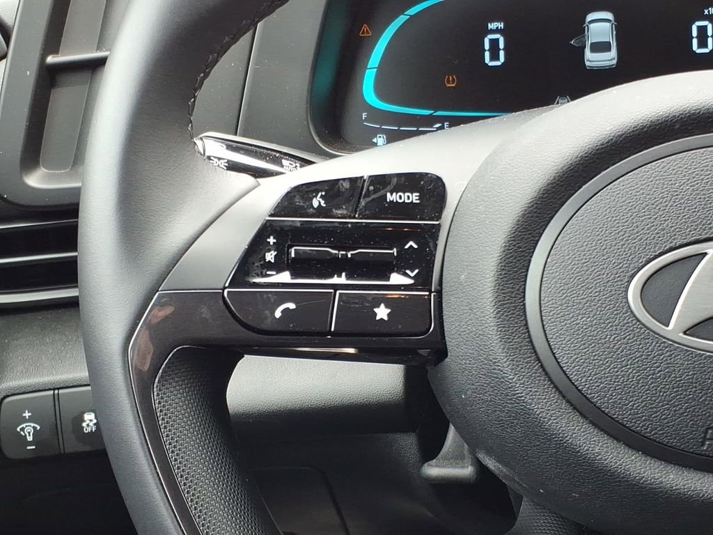 New 2025 Hyundai Elantra Sport w/ Cargo Package image 17
