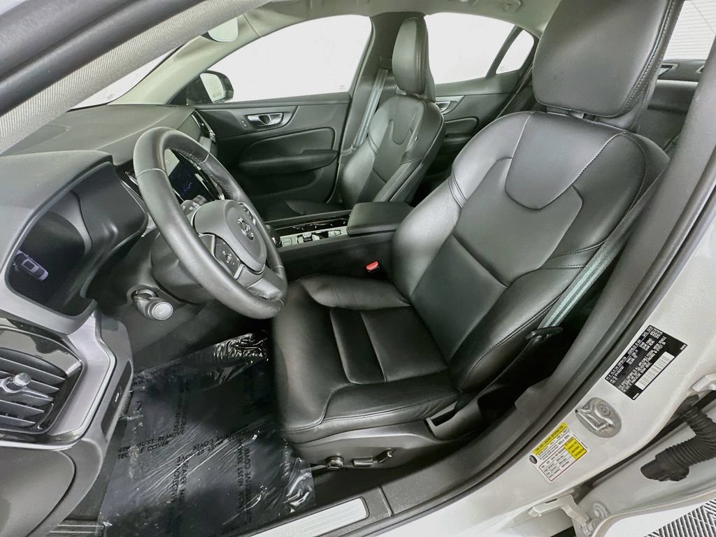 Used 2024 Volvo S60 B5 Core FWD image 29