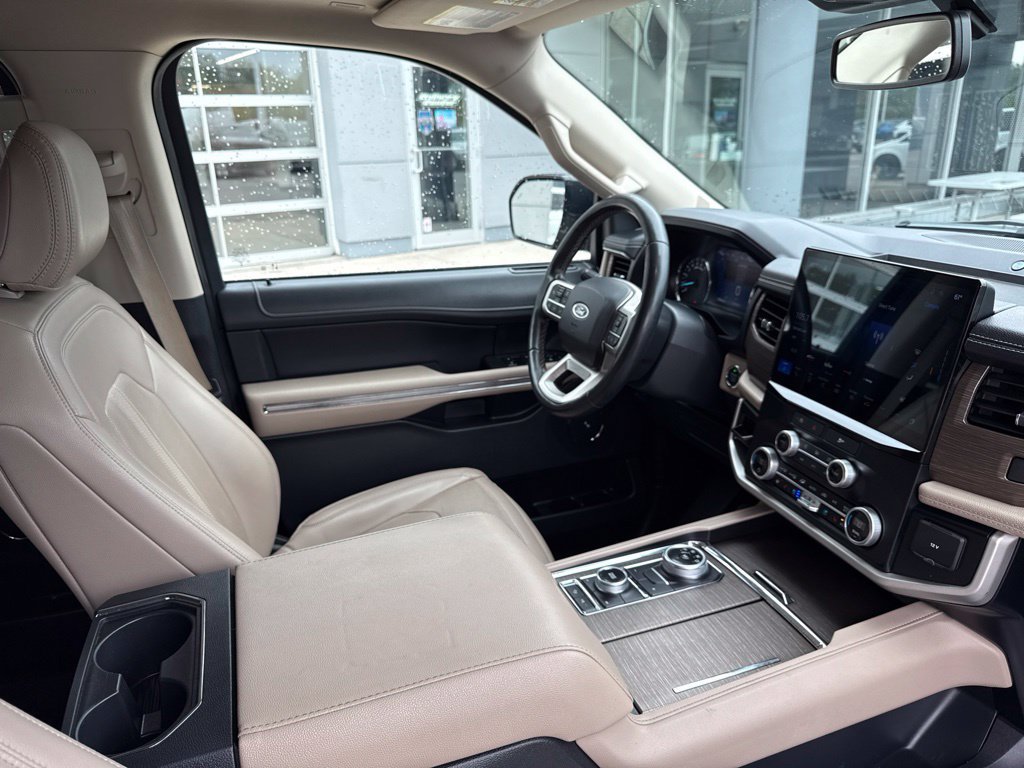 Used 2024 Ford Expedition Max Limited AWD/4WD image 52