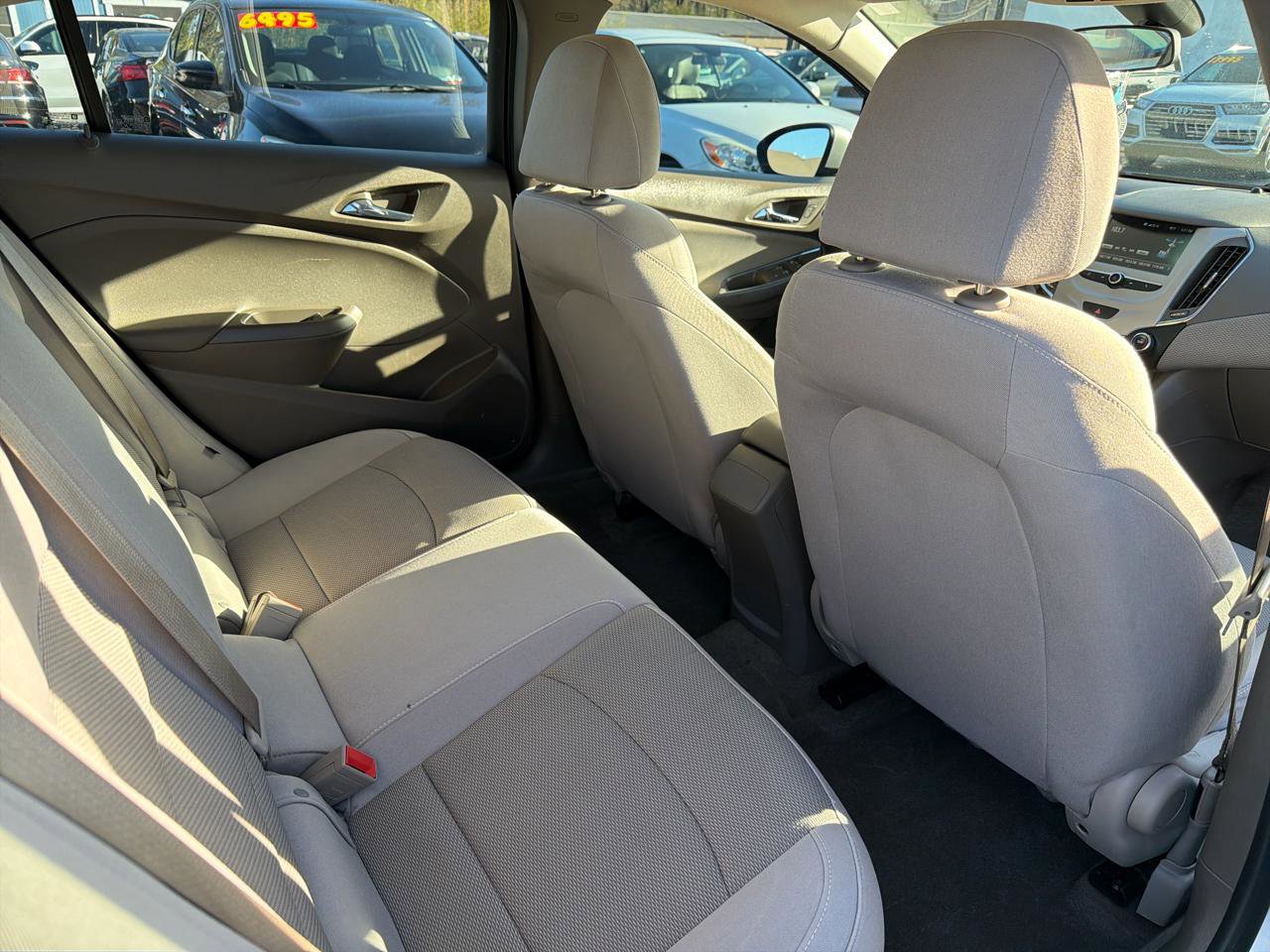 Used 2018 Chevrolet Cruze LS image 13