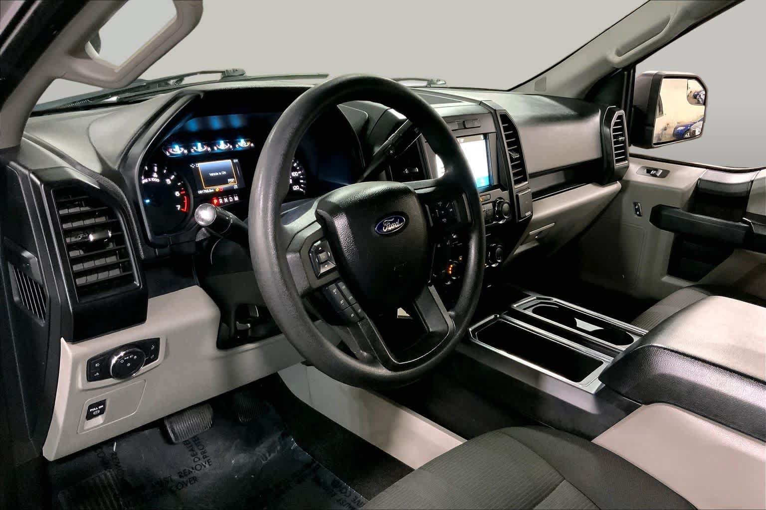 Used 2018 Ford F150 XL w/ Equipment Group 101A Mid AWD/4WD image 18