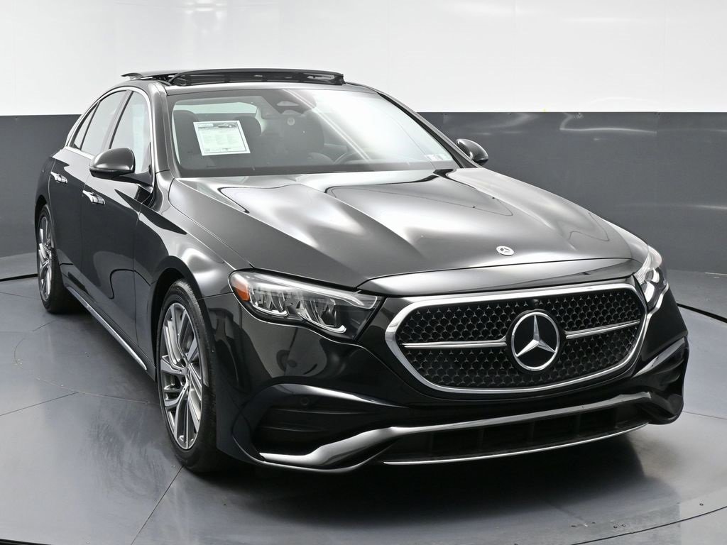 Used 2024 Mercedes-Benz E 350 4MATIC Sedan image 6