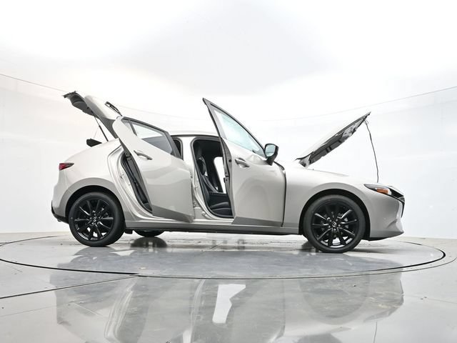 Used 2026 MAZDA MAZDA3 s Sport FWD image 32