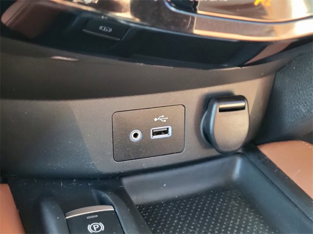 Used 2018 Nissan Rogue SL w/ Premium Package image 29