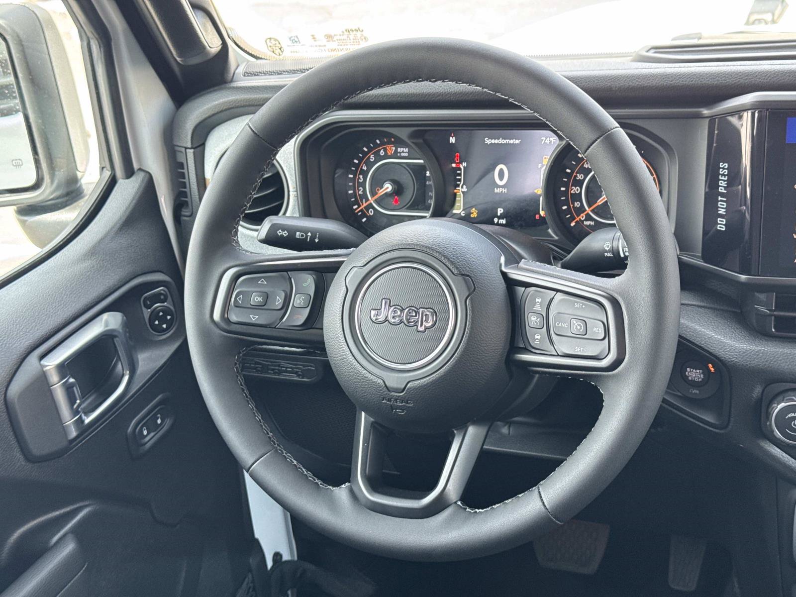New 2026 Jeep Gladiator Sport AWD/4WD image 7