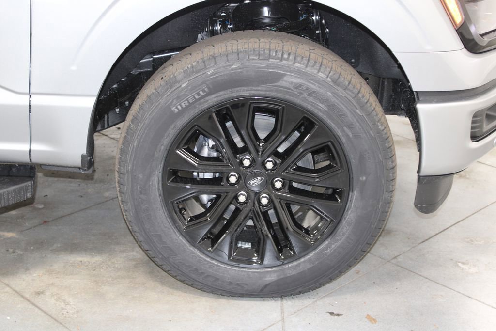 New 2026 Ford F150 XLT w/ Equipment Group 302A MID AWD/4WD image 13