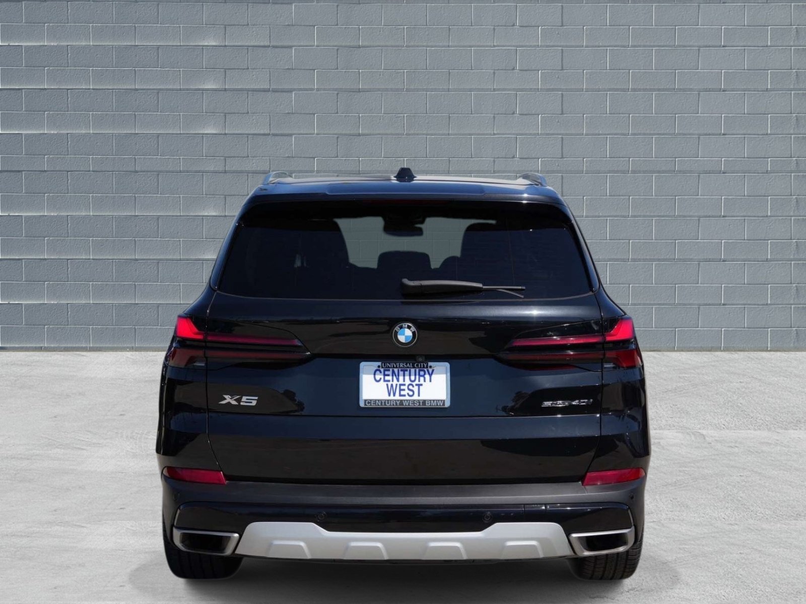 Used 2024 BMW X5 sDrive40i w/ Premium Package RWD image 4