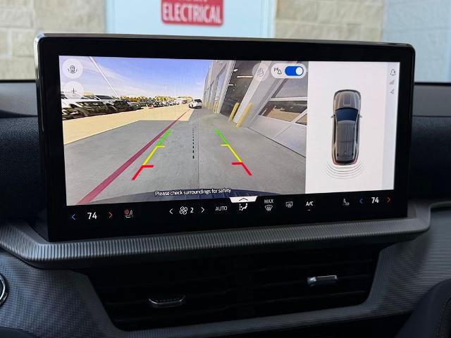 New 2026 Ford Explorer Active w/ Active Comfort Package RWD image 34