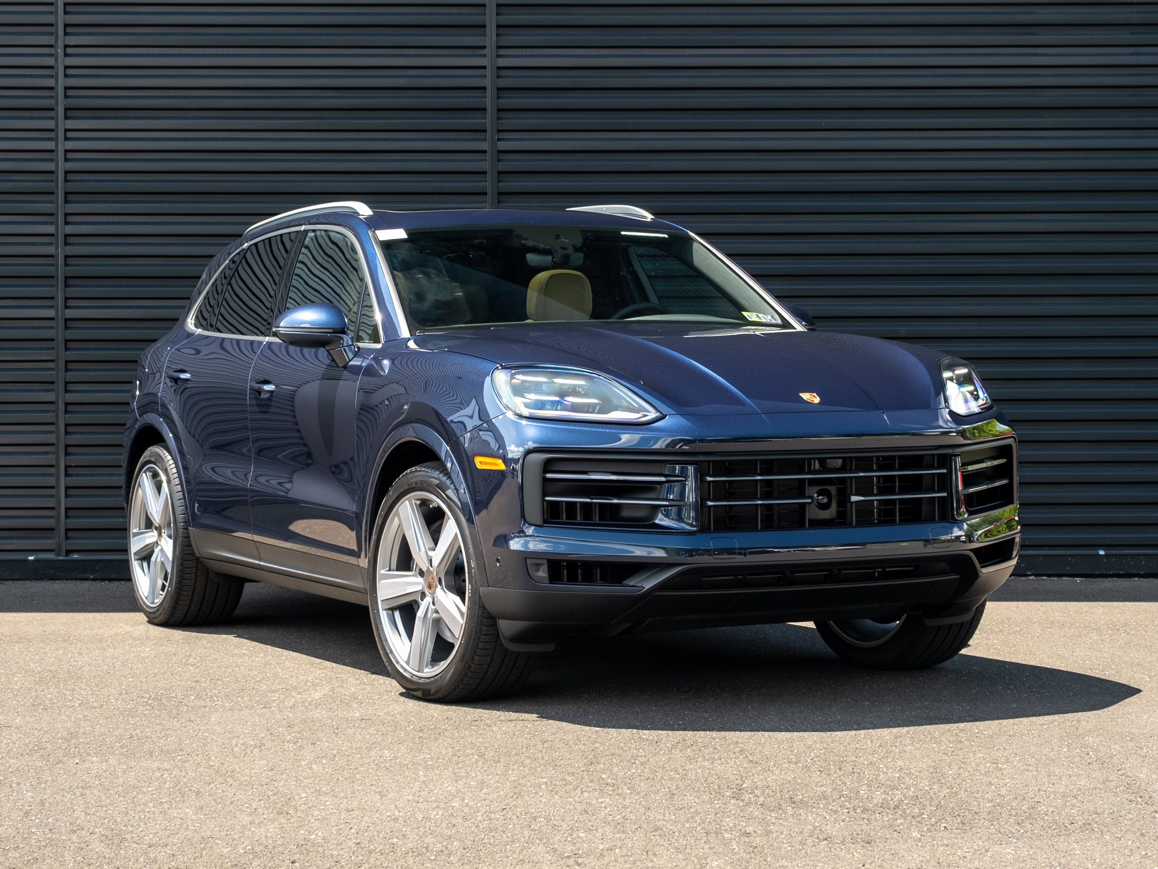 Certified 2026 Porsche Cayenne image 10